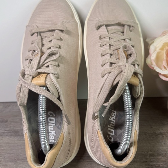 OluKai Lae’ahi Li Drop Heel Canvas Khaki Sneakers size 9.5 $150 - Picture 7 of 11